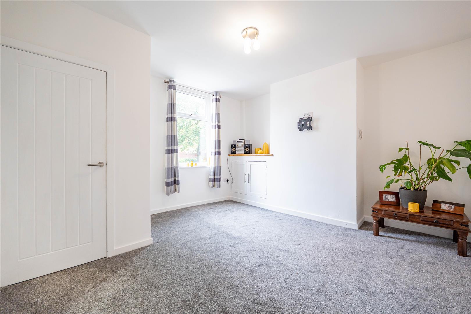 2 bed property in Fairfield Street, Preston